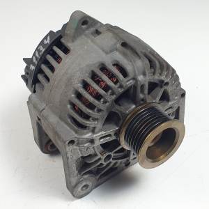ALTERNADOR 8200290215 RENAULT MEGANE II BERLINA 5P Autodesguaces Alicante