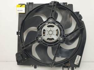 ELECTROVENTILADOR 8200688379 RENAULT CLIO III Autodesguaces Alicante