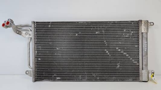 CONDENSADOR / RADIADOR AIRE ACONDICIONADO 6R0820411D VOLKSWAGEN POLO (6R1) Autodesguaces Alicante