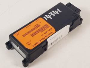 MODULO ELECTRONICO PZ4090029401 TOYOTA LAND CRUISER (J12) Autodesguaces Alicante
