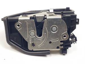CERRADURA PUERTA TRASERA IZQUIERDA 7202147 BMW SERIE 7 (F01/F02) Autodesguaces Alicante