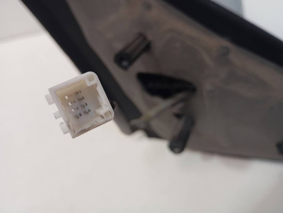 RETROVISOR IZQUIERDO