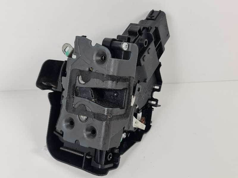 CERRADURA PUERTA DELANTERA DERECHA - 7M5AR21812AA - FORD - FOCUS TURNIER (CB4)
