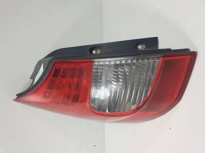 PILOTO TRASERO IZQUIERDO 8200474328B RENAULT SCENIC II (X84,JM) Autodesguaces Alicante