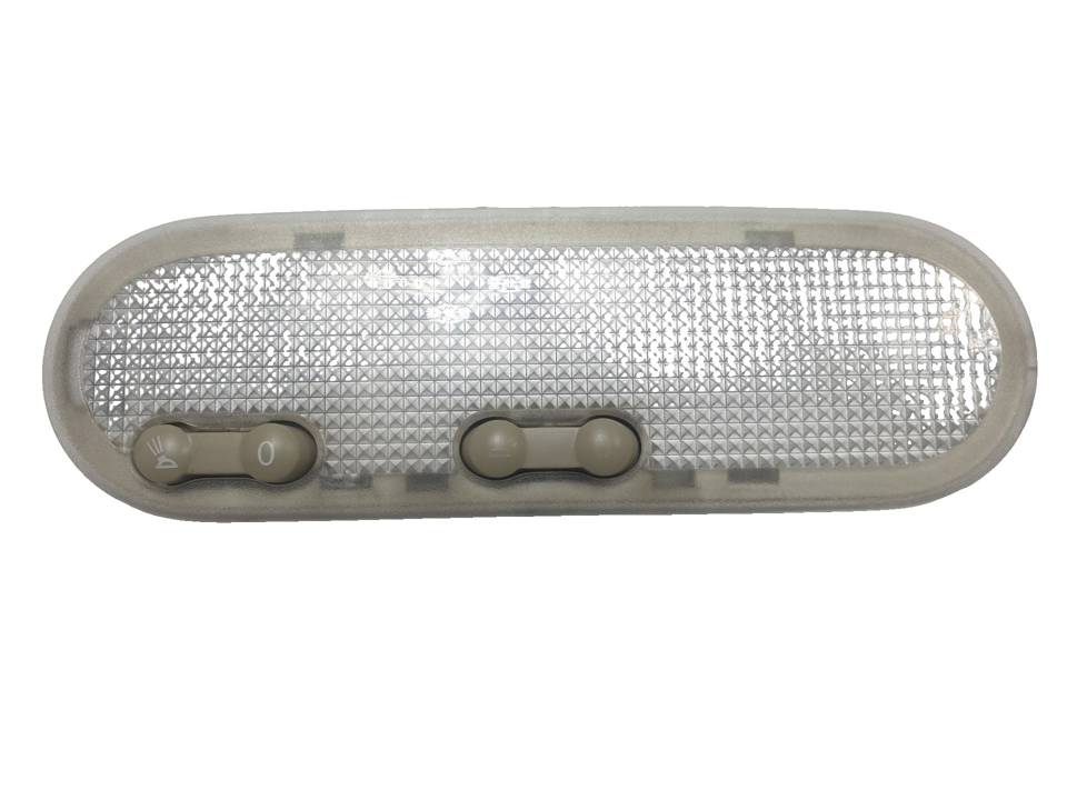 LUZ INTERIOR 8200073231 RENAULT MEGANE II CLASSIC BERLINA Autodesguaces Alicante