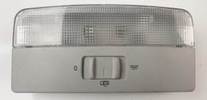 LUZ INTERIOR 6Q0947105F VOLKSWAGEN POLO (9N1) Autodesguaces Alicante