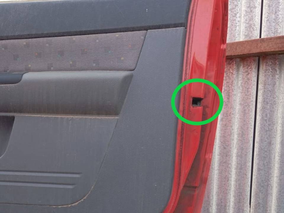CERRADURA PUERTA DELANTERA DERECHA