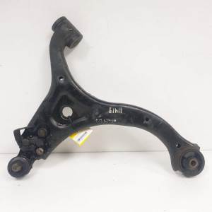 BRAZO SUSPENSION INFERIOR DELANTERO DERECHO KIA CARNIVAL Autodesguaces Alicante