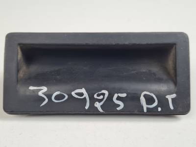 MANETA EXTERIOR PORTON 5N0827566T AUDI A4 BER. (B8) Autodesguaces Alicante