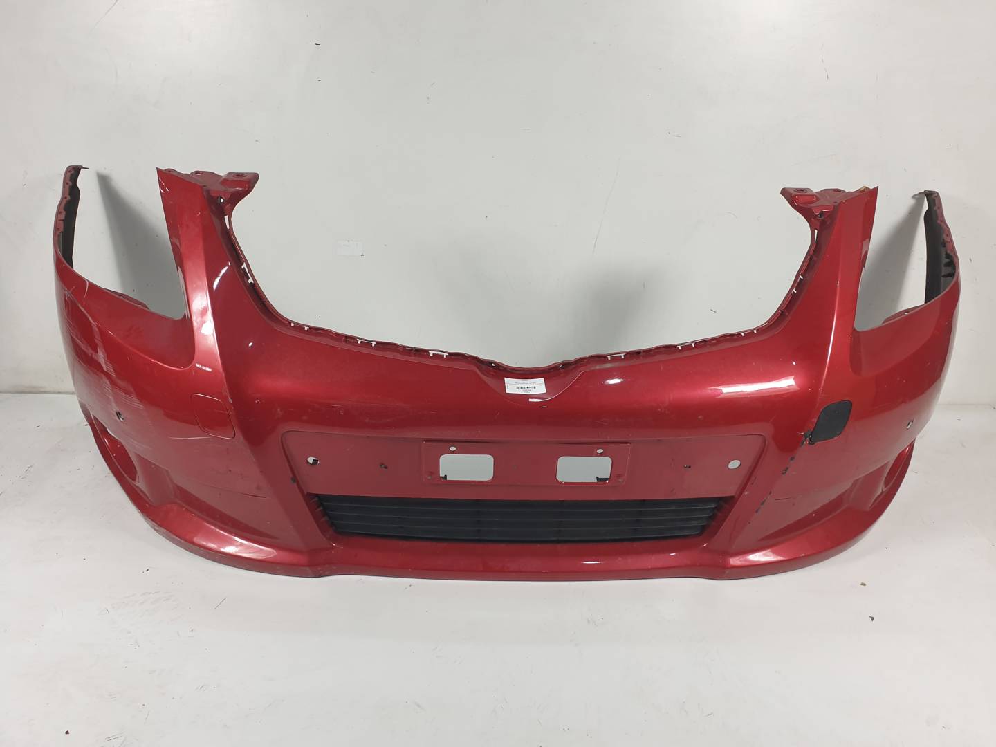 PARAGOLPES DELANTERO - TOYOTA - AVENSIS BERLINA (T27)