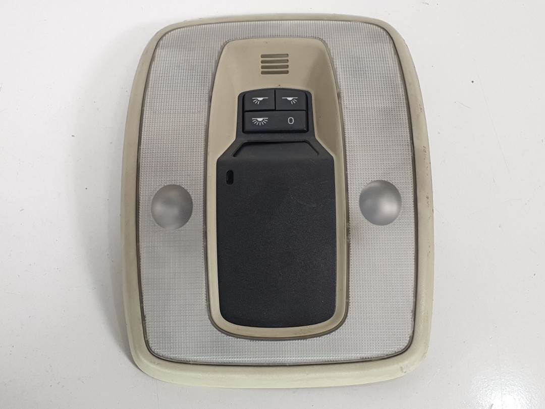 LUZ INTERIOR - 39806293 - VOLVO - XC60