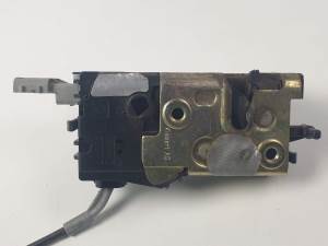 CERRADURA PUERTA DELANTERA DERECHA 9660699980 CITROEN C4 BERLINA Autodesguaces Alicante