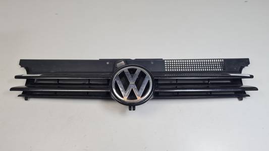 REJILLA DELANTERA 1J0853655G VOLKSWAGEN GOLF IV BERLINA (1J1) Autodesguaces Alicante