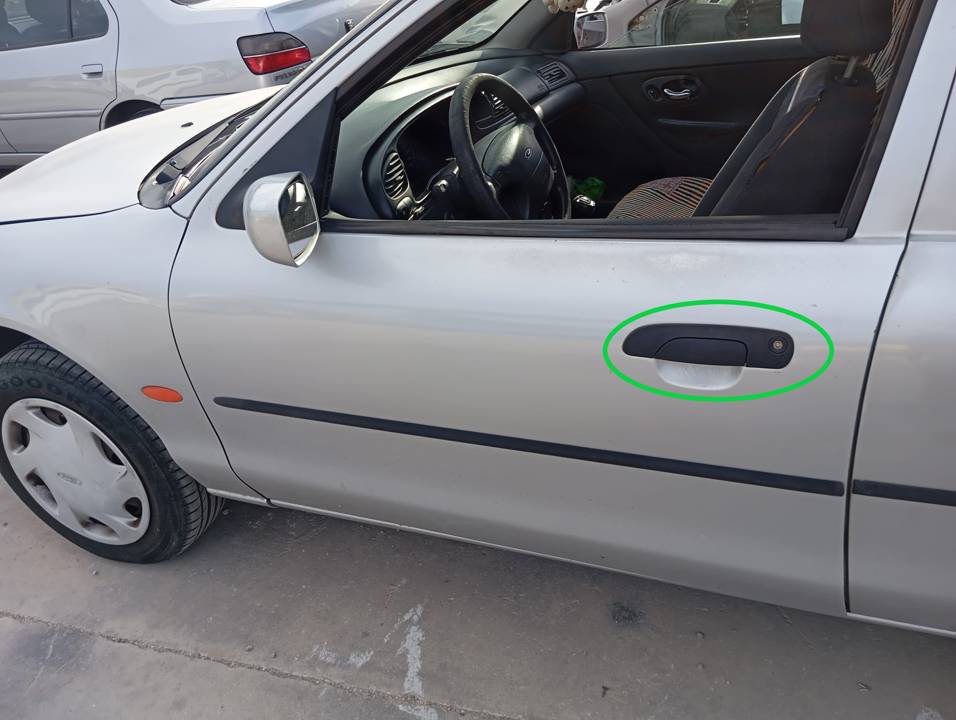 MANETA EXTERIOR DELANTERA IZQUIERDA