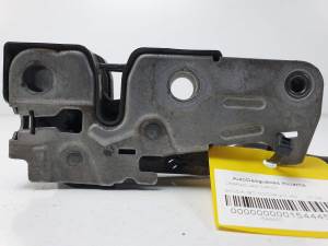 CERRADURA CAPOT 5L0823509A SKODA YETI Autodesguaces Alicante