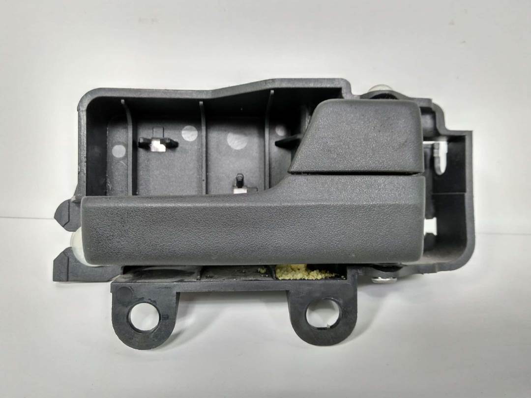 MANETA INTERIOR TRASERA DERECHA - 8M51R22600 - FORD - FOCUS TURNIER (CB4)