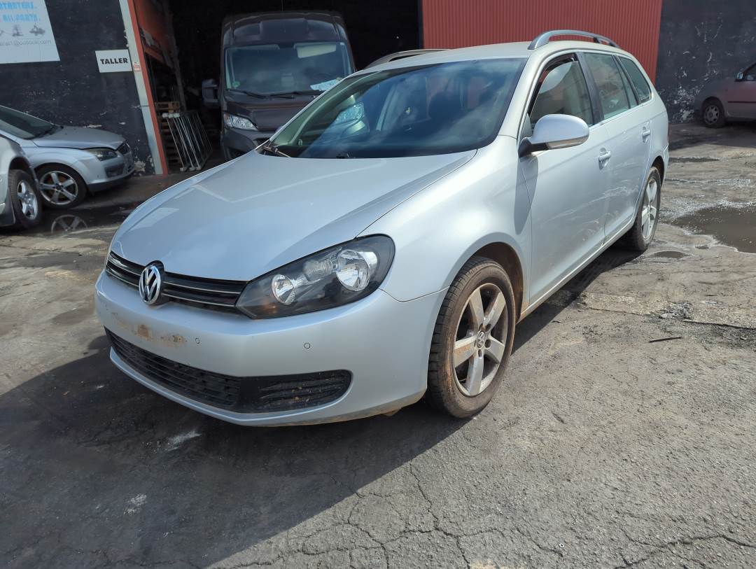 VOLKSWAGEN GOLF VI (5K1) (2008 - 2012)