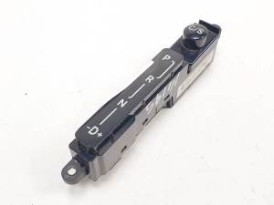 INTERRUPTOR A2115420426 MERCEDES CLASE E (W211) FAMILIAR Autodesguaces Alicante