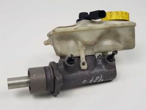 BOMBA FRENO 21025599 VOLKSWAGEN POLO BERLINA (6N2) Autodesguaces Alicante