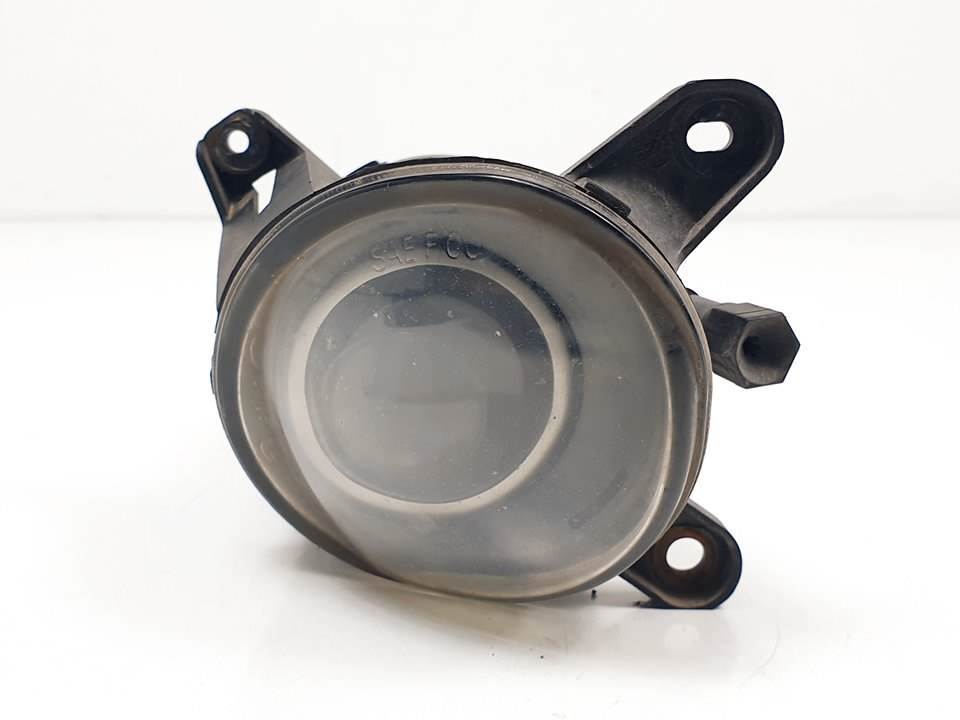 FARO ANTINIEBLA DERECHO - 3B7941700A - VOLKSWAGEN - PASSAT BERLINA (3B3)