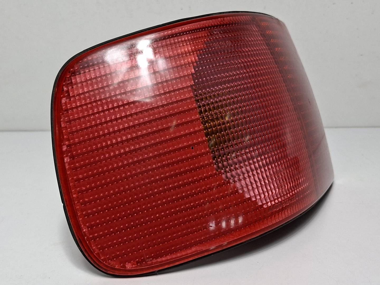Foto 2 de Piloto Trasero Izquierdo Audi A8 (d2) (1994–1999)