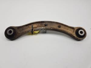 BRAZO SUSPENSION SUPERIOR TRASERO DERECHO 7L0505375A VOLKSWAGEN TOUAREG (7LA) Autodesguaces Alicante