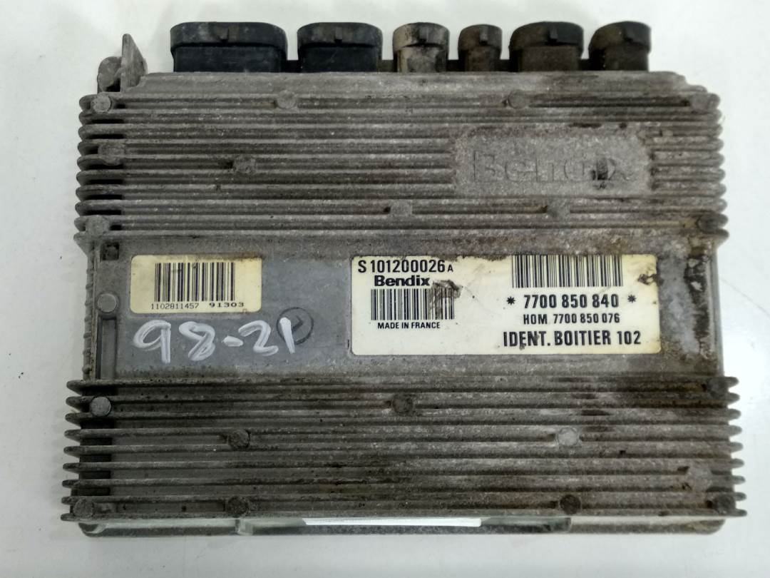 Calculateur moteur - S101200026A - RENAULT - CLIO I FASE I+II (B/C57)