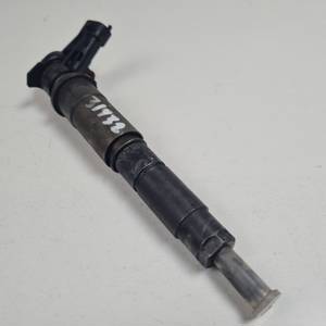 INYECTOR 82409398 RENAULT TRAFIC CAJA CERRADA (AB 4.01) Autodesguaces Alicante