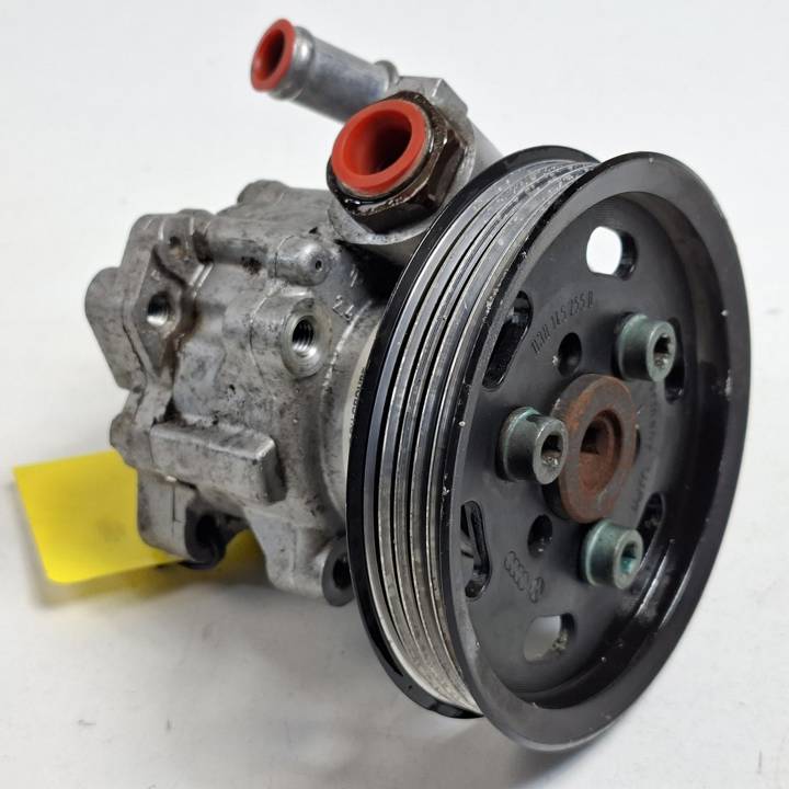 BOMBA DIRECCION 8D0145156T AUDI A4 BERLINA (8E) Autodesguaces Alicante
