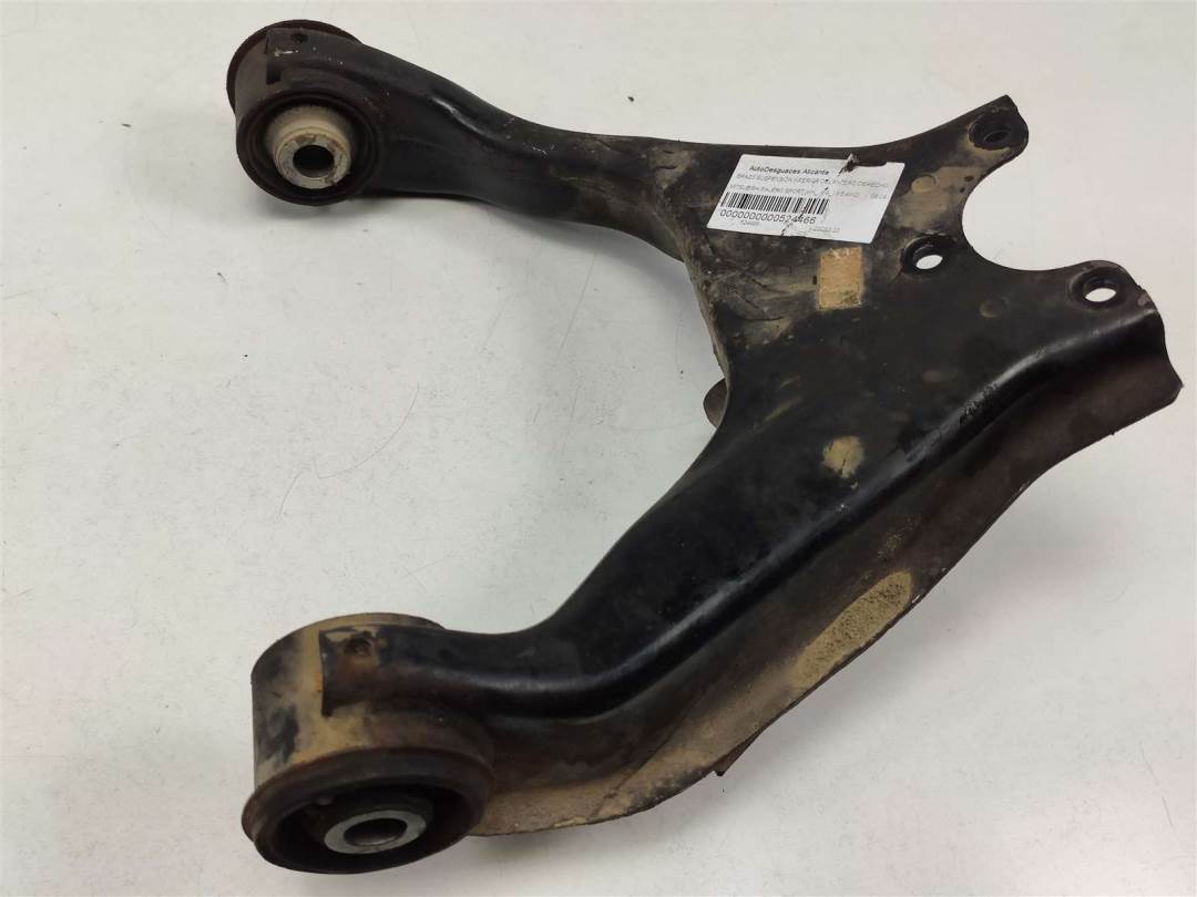 BRAZO SUSPENSION INFERIOR DELANTERO DERECHO - MITSUBISHI - PAJERO SPORT (KH_, KG_)
