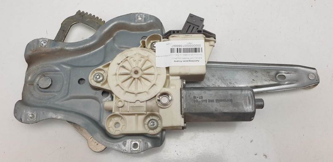 ELEVALUNAS TRASERO IZQUIERDO - 6984005100 - TOYOTA - AVENSIS BERLINA (T25)