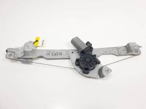 ELEVALUNAS DELANTERO DERECHO 8200733828E DACIA DUSTER Autodesguaces Alicante
