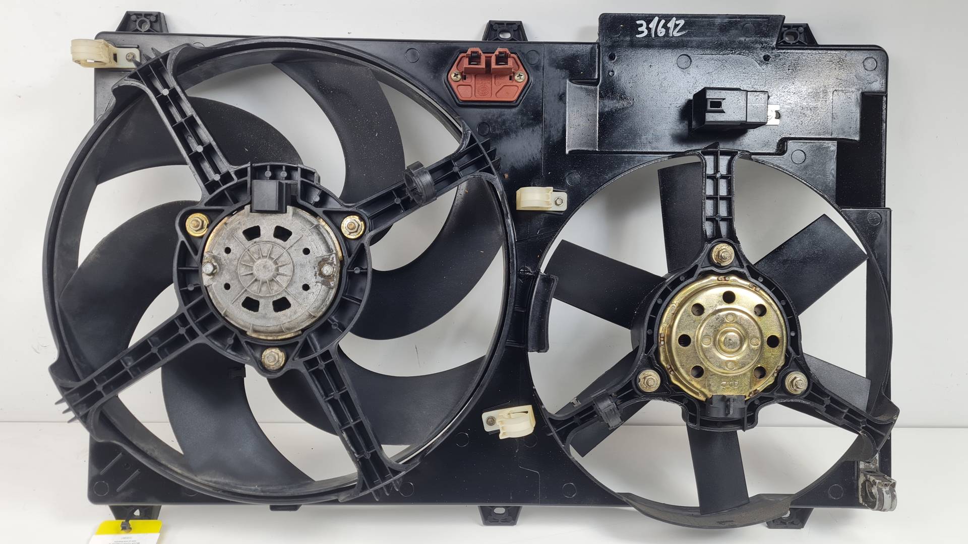 ELECTROVENTILADOR - 8240123 - PEUGEOT - BOXER CAJA CERRADA (RS3200)(330)('02->)