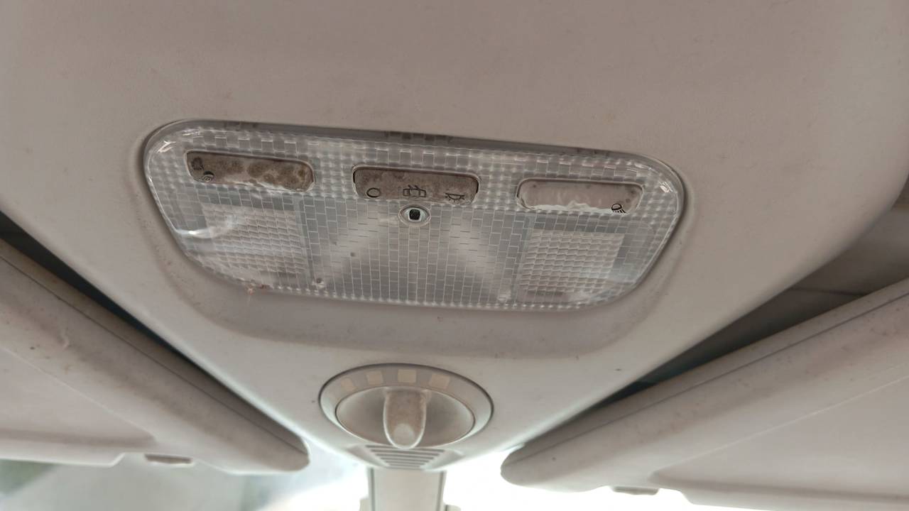 LUZ INTERIOR