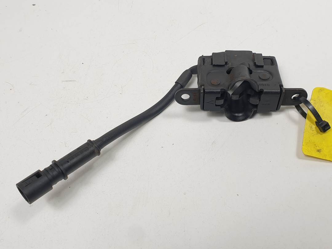 CERRADURA CAPOT - MERCEDES - CLASE C (W202) FAMILIAR