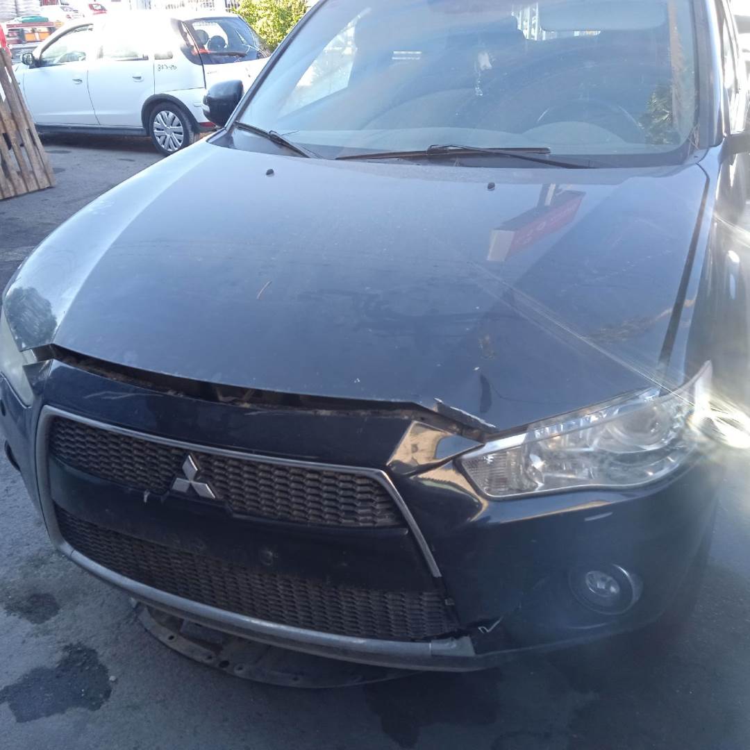 MITSUBISHI OUTLANDER (CW0) (2009 - 2012)