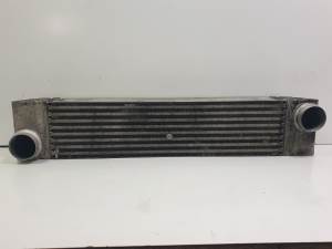 INTERCOOLER 224945701 BMW SERIE 1 BERLINA (E81/E87) Autodesguaces Alicante