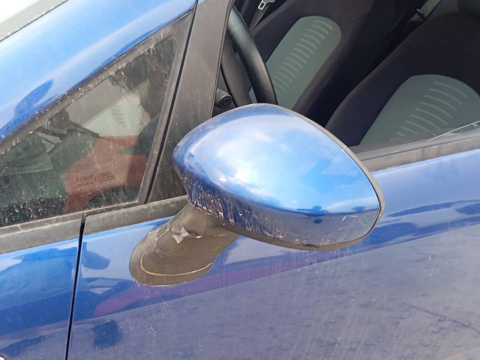 RETROVISOR IZQUIERDO