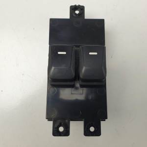 MANDO ELEVALUNAS DELANTERO IZQUIERDO 935701Y000 KIA PICANTO (TA) Autodesguaces Alicante