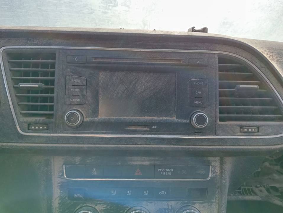 PANTALLA MULTIFUNCION