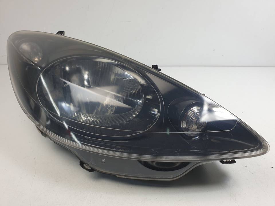 FARO DERECHO 89900058 PEUGEOT 1007 Autodesguaces Alicante