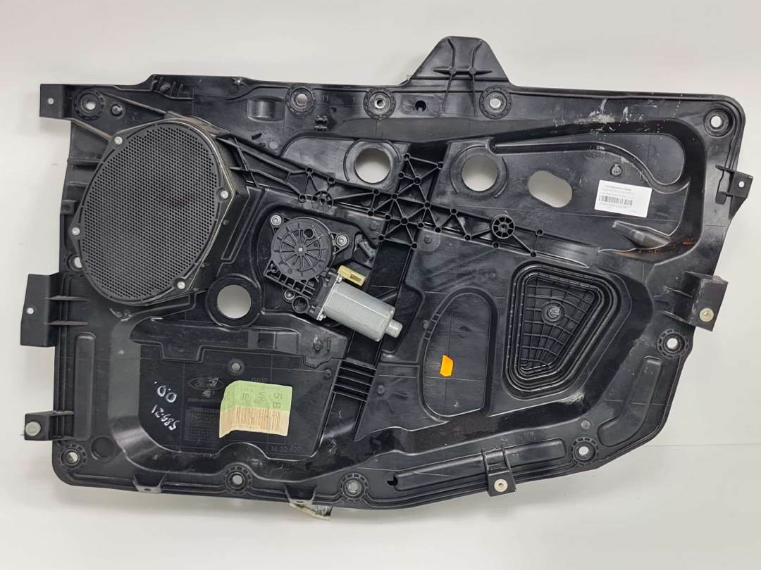 ELEVALUNAS DELANTERO DERECHO - 2S61A045H16A - FORD - FIESTA (CBK)