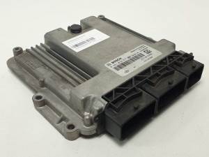 CENTRALITA MOTOR UCE 0281019377 RENAULT LAGUNA GRANDTOUR III Autodesguaces Alicante