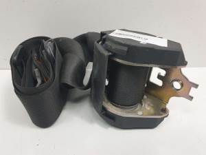CINTURON SEGURIDAD DELANTERO IZQUIERDO 8198571 BMW SERIE 5 BERLINA (E39) Autodesguaces Alicante