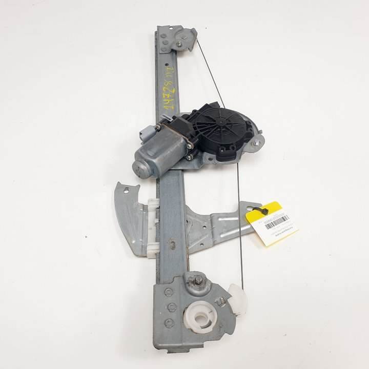 ELEVALUNAS DELANTERO IZQUIERDO 69820 CITROEN C1 Autodesguaces Alicante