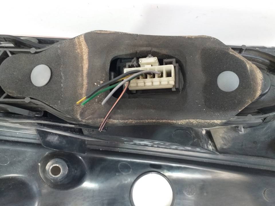 PILOTO TRASERO IZQUIERDO
