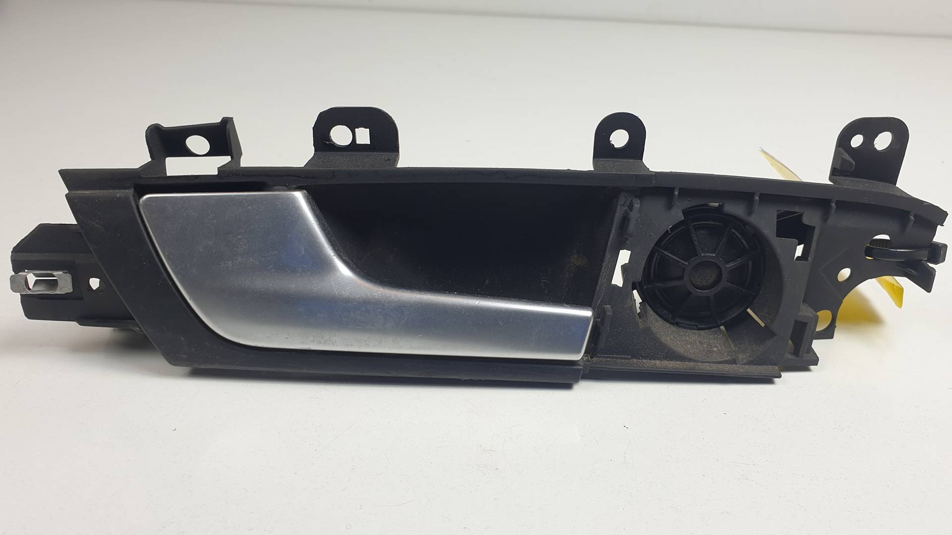 MANETA INTERIOR TRASERA IZQUIERDA - 8P4839019 - AUDI - A3 SPORTBACK (8P)