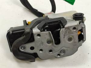 CERRADURA PUERTA TRASERA IZQUIERDA 15C171 OPEL ZAFIRA TOURER Autodesguaces Alicante