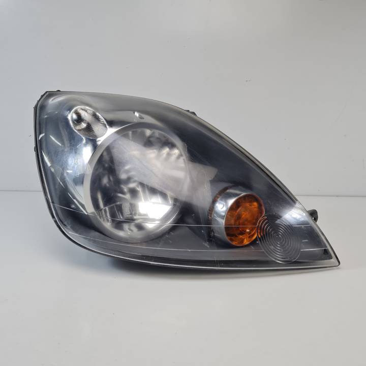 FARO DERECHO 084311172R FORD FIESTA (CBK) Autodesguaces Alicante