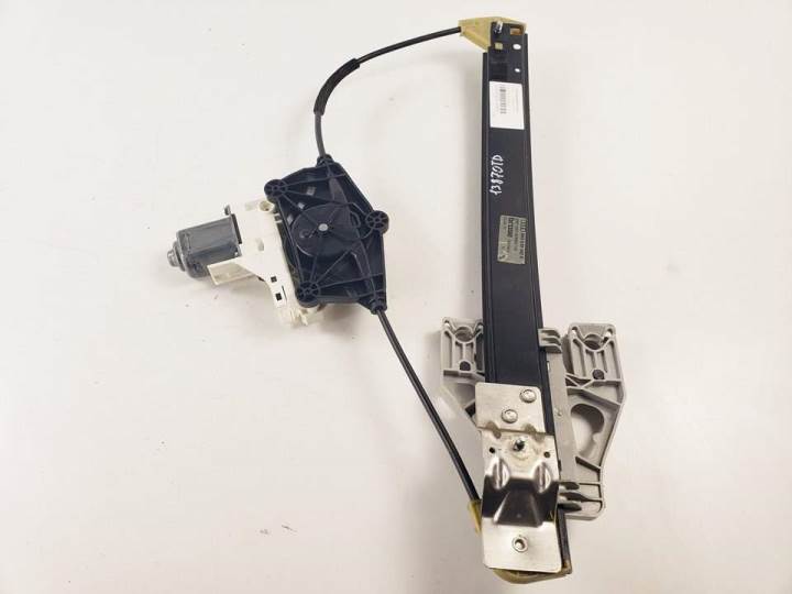 ELEVALUNAS TRASERO DERECHO 8K0839462A AUDI A4 BER. (B8) Autodesguaces Alicante